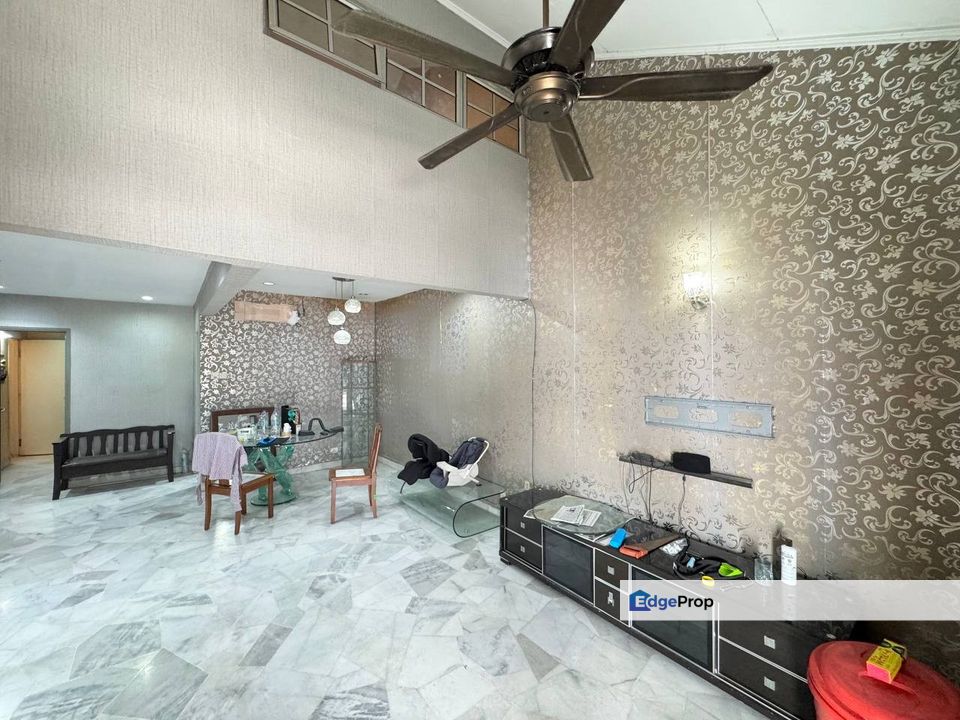 WELL MAINTAINED | 1.5 STOREY TERRACE @ USJ 2, SUBANG JAYA, Selangor, USJ