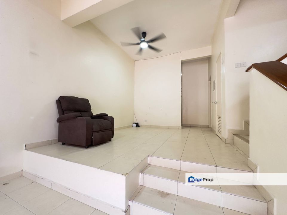 CANTIK | 2 STOREY @ ALAM BUDIMAN U10, SHAH ALAM, Selangor, Shah Alam