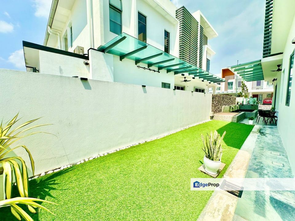 MODERN | 2 STOREY SEMI-D @ SEMANJA GARDEN HOME, KAJANG, Selangor, Kajang