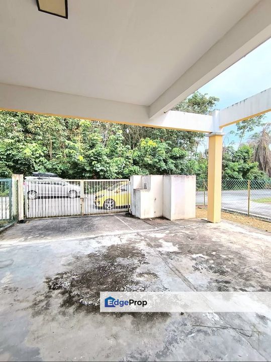 END LOT | SINGLE STOREY @ TAMAN MERBAH, OLAK LEMPIT BANTING, Selangor, Banting