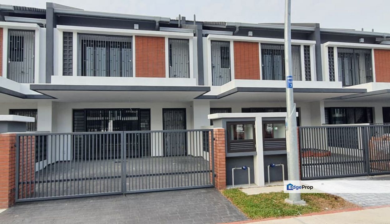 CANTIK | 2 STOREY @ ELMINA GREEN 6, ELMINA WEST, Selangor, Shah Alam