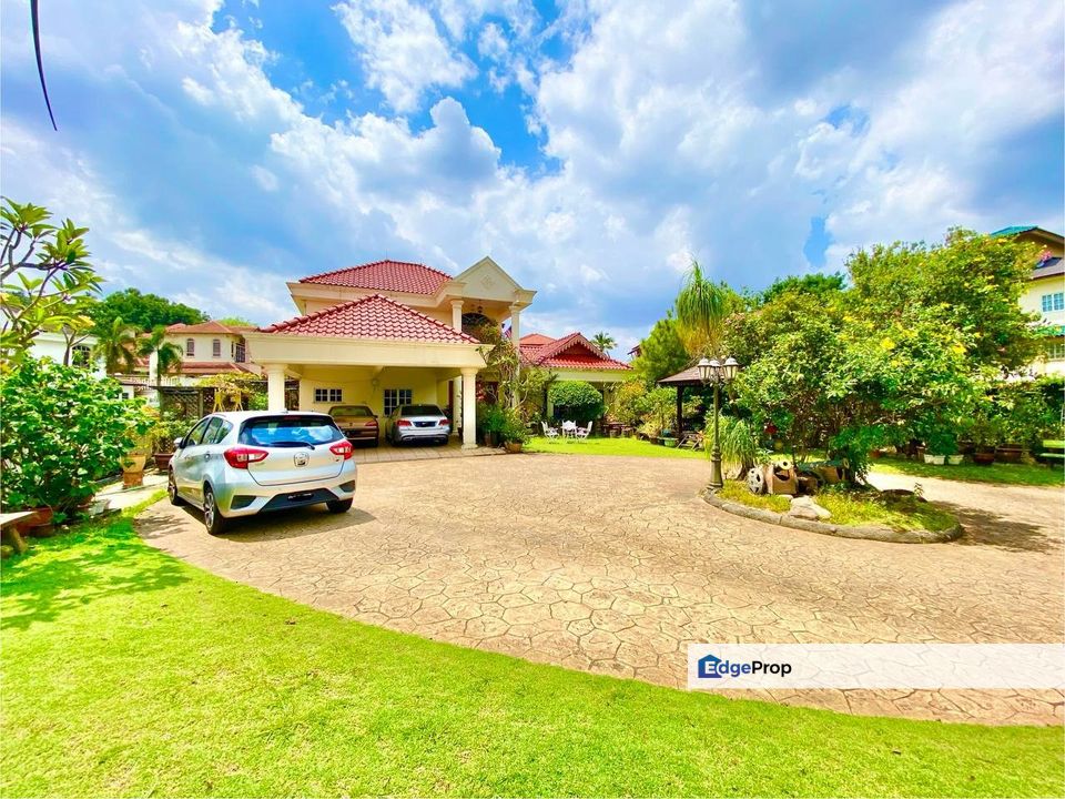 EXCLUSIVE | 2 STOREY BUNGALOW @ SEKSYEN 7, SHAH ALAM, Selangor, Shah Alam