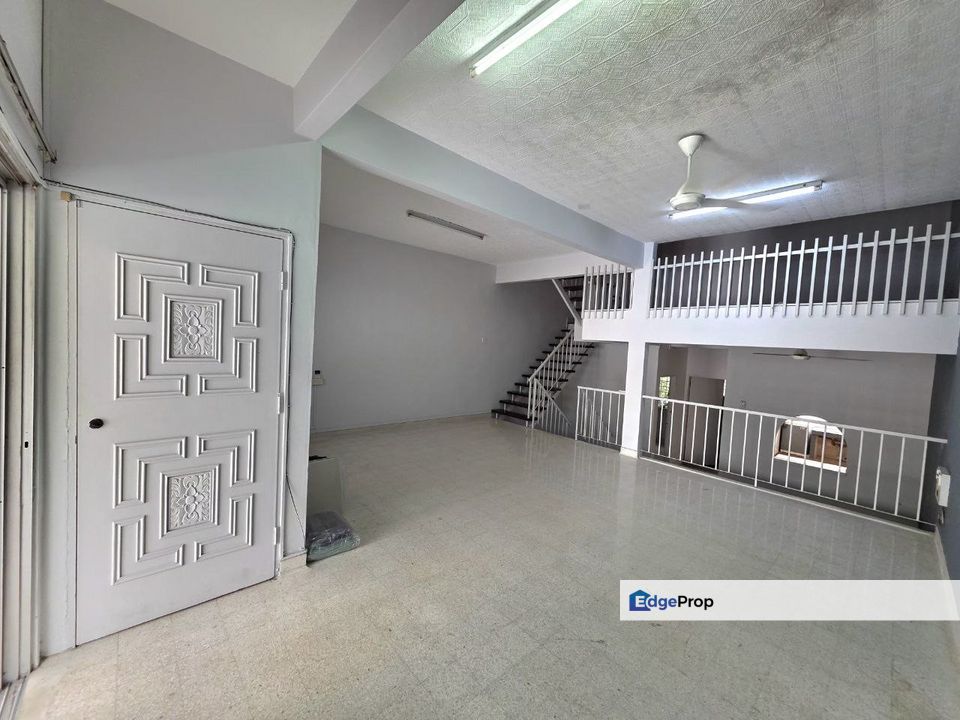 CANTIK | 2 STOREY @ JALAN SS1 KAMPUNG TUNKU, PETALING JAYA, Selangor, Petaling Jaya