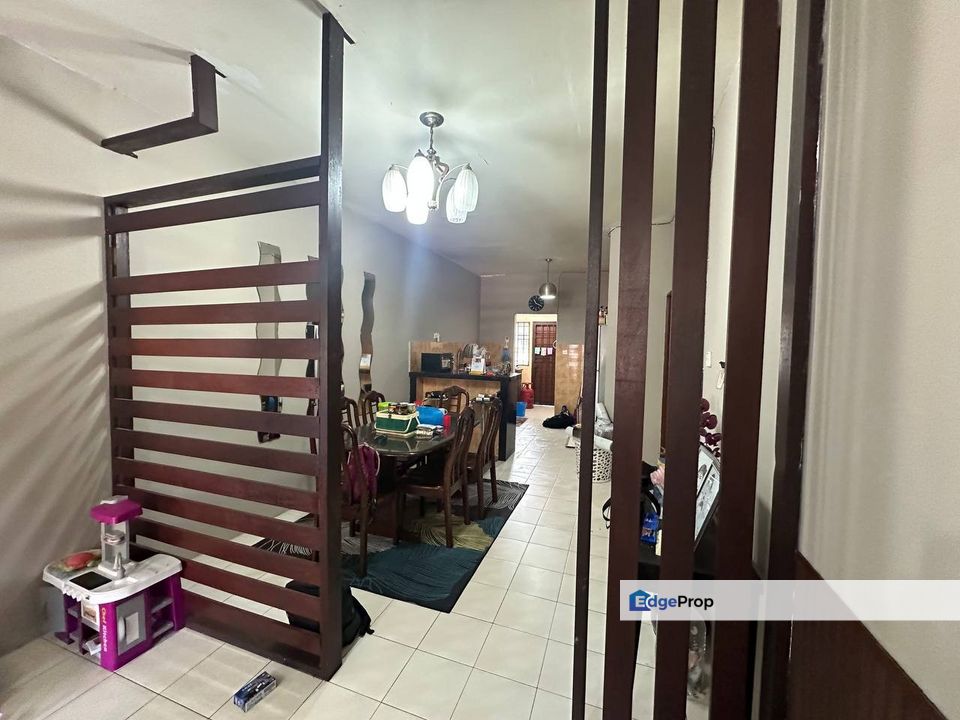 Bandar Country Homes Rawang Ground Floor Townhouse Taman Desa Mutiara, Selangor, Rawang