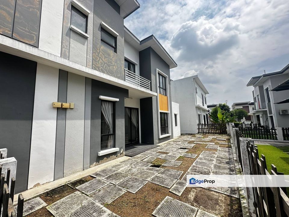 CANTIK | 2 STOREY SEMI-D @ ERRANA SETIA ECOHILL, SEMENYIH, Selangor, Semenyih