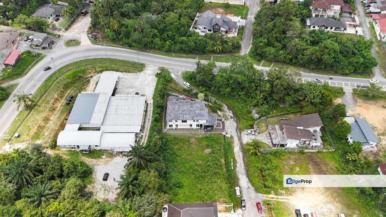 TANAH LOT BANGLO @ JALAN CASA VILLA, DESA PUTRA DENGKIL, Selangor, Kajang