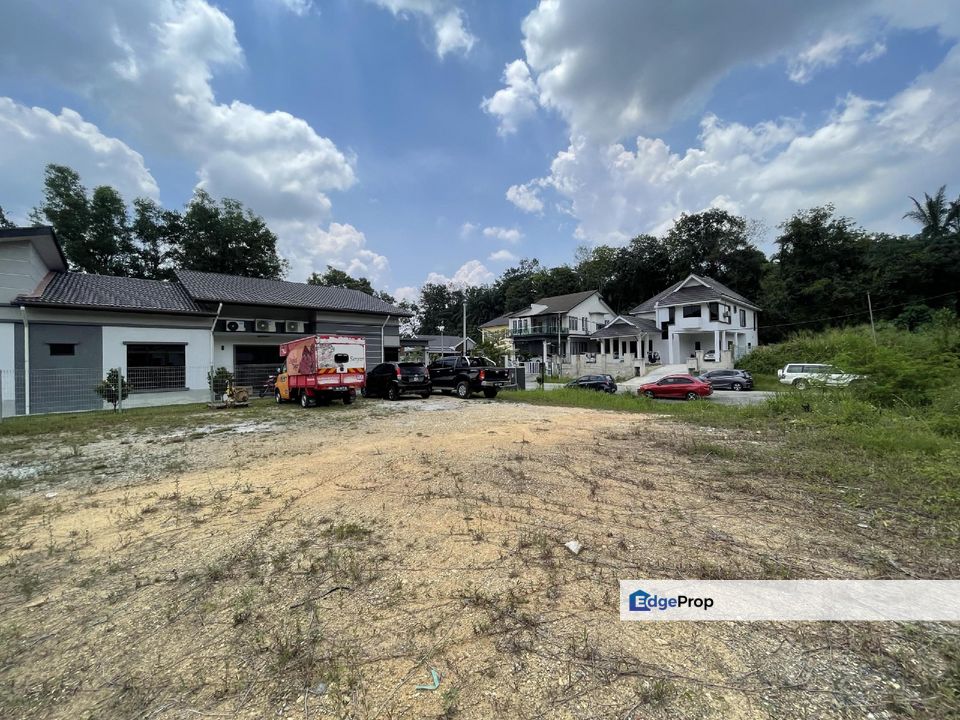 TANAH LOT BANGLO @ JALAN CASA VILLA, DESA PUTRA DENGKIL, Selangor, Kajang