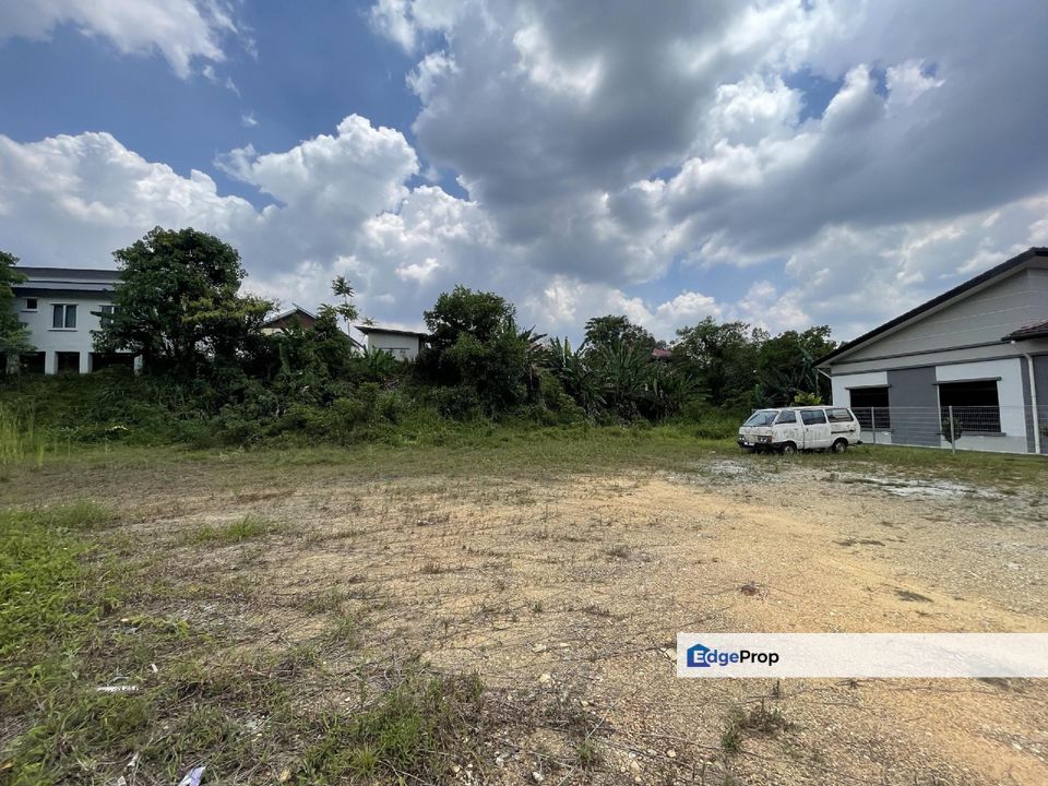 TANAH LOT BANGLO @ JALAN CASA VILLA, DESA PUTRA DENGKIL, Selangor, Kajang