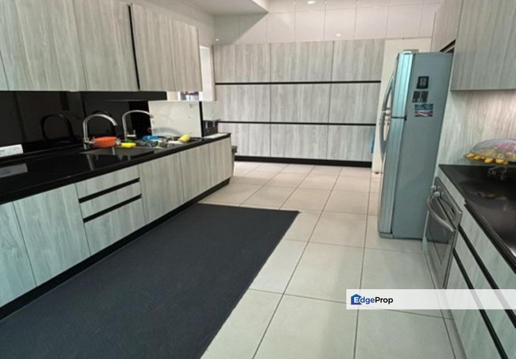 ENDLOT FREEHOLD | 3 STOREY @ SEJATI CYBERJAYA, Selangor, Cyberjaya