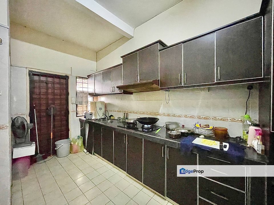 CANTIK | 2 STOREY TERRACE @ SEKSYEN 7, SHAH ALAM, Selangor, Shah Alam