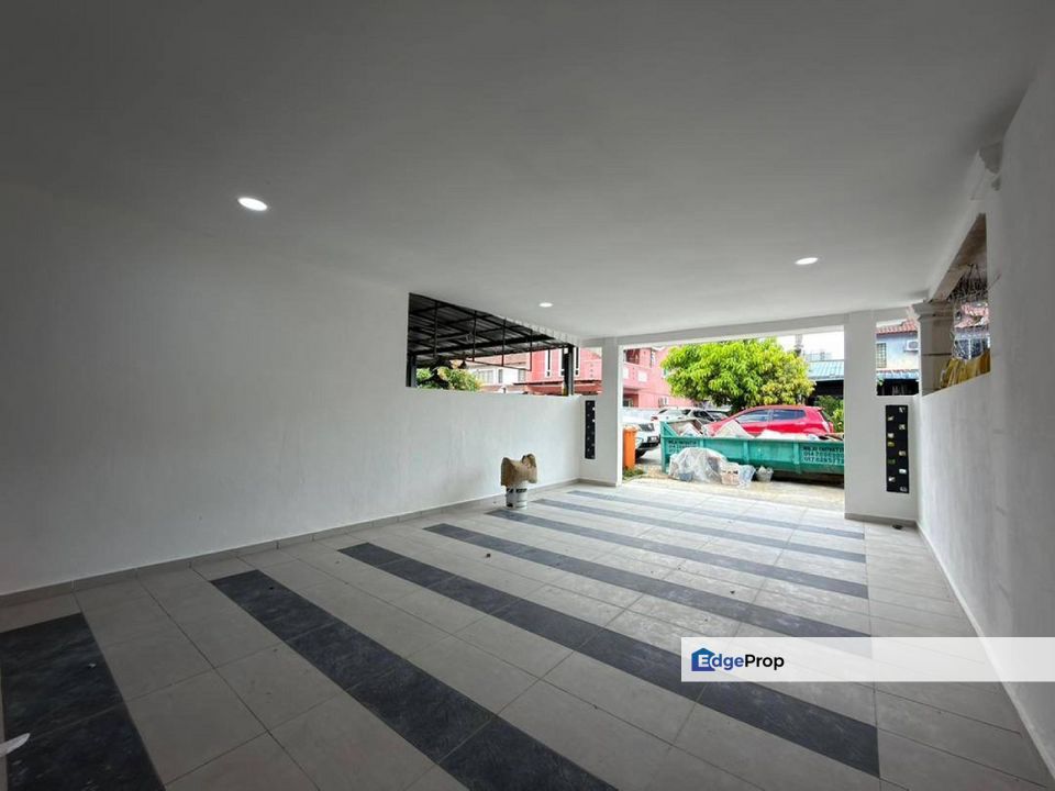 RENOVATED | 2 STOREY TERRACE @ TAMAN KANTAN PERMAI, KAJANG, Selangor, Kajang