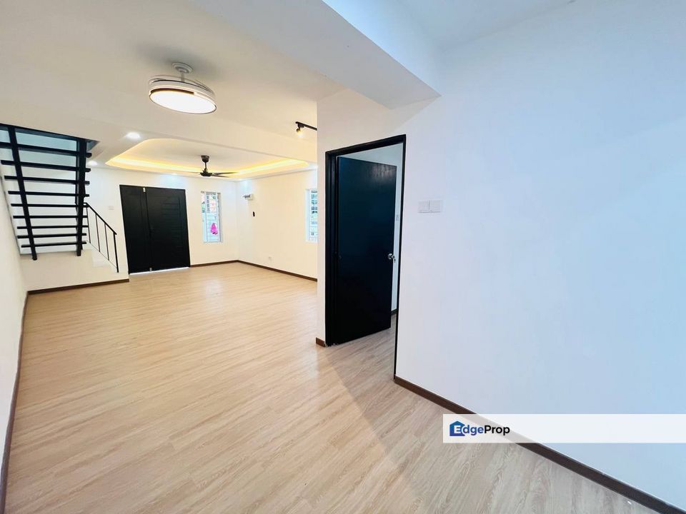 END LOT | 2 STOREY TERRACE @ TAMAN SRI TANJUNG, SEMENYIH, Selangor, Semenyih