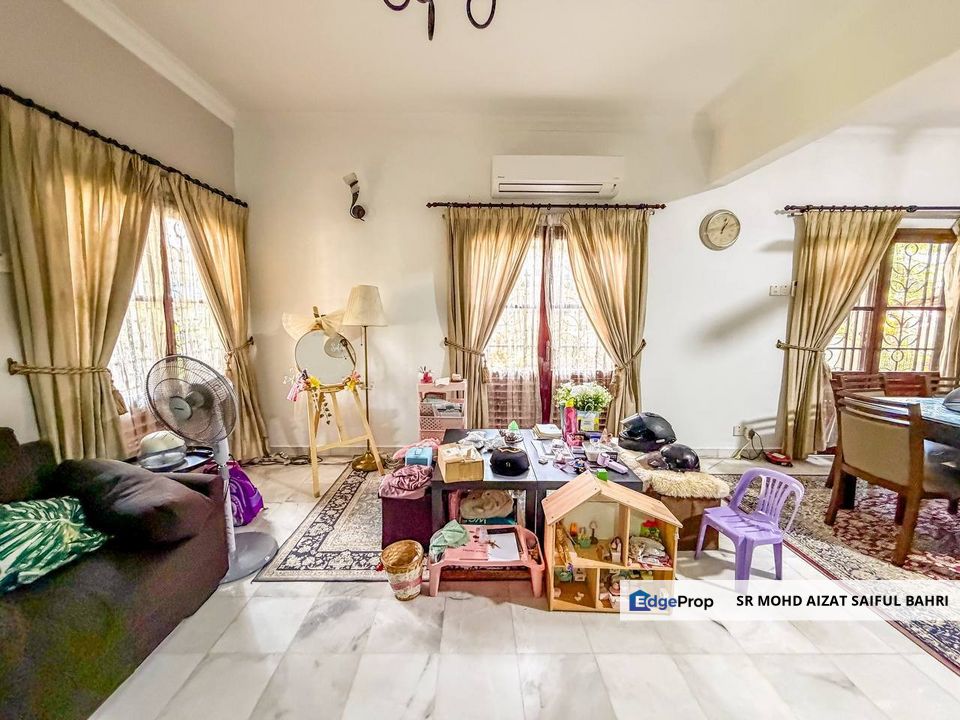 Alam Damai Cheras Double Storey House End Lot For Sale, Kuala Lumpur, Cheras