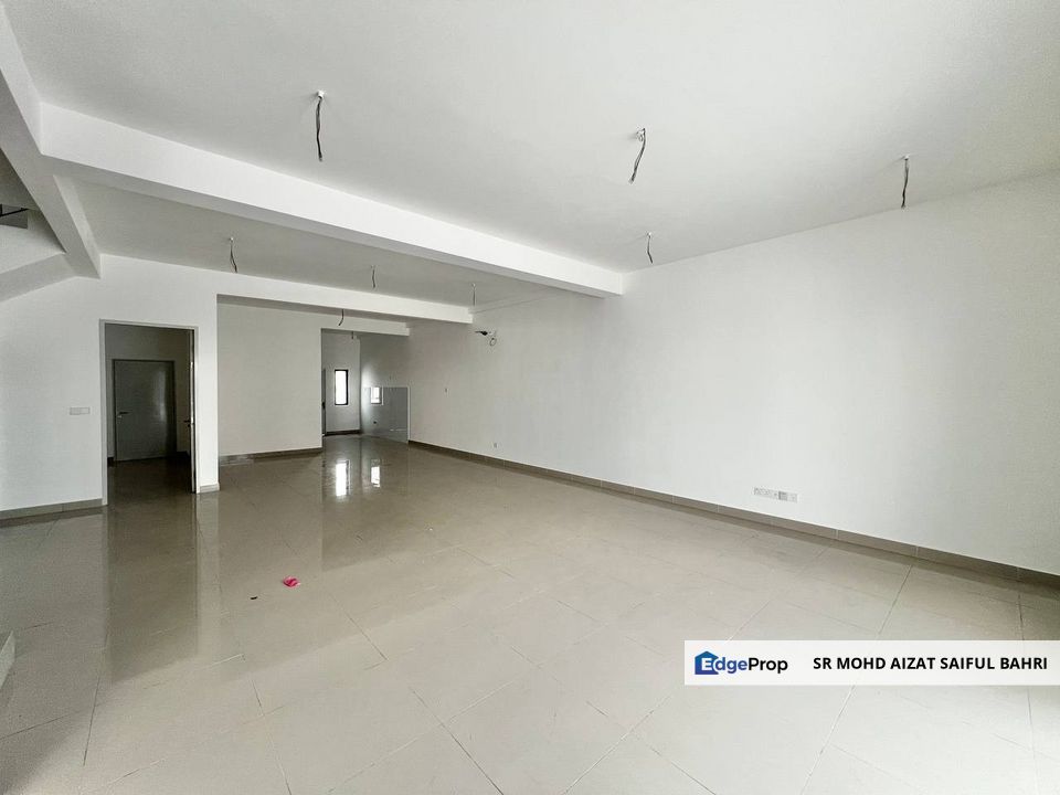 Sejati Lakeside Cyberjaya Double Storey Superlink House For Sale, Selangor, Cyberjaya
