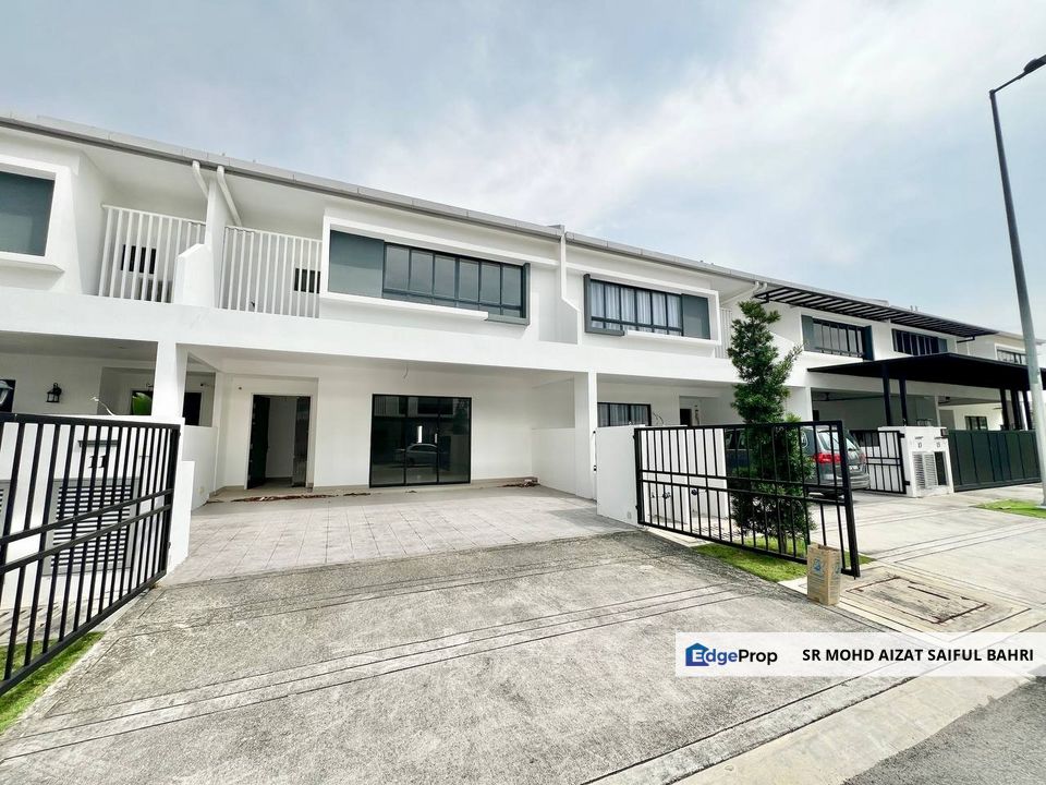 Sejati Lakeside Cyberjaya Double Storey Superlink House For Sale, Selangor, Cyberjaya