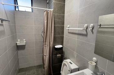 Twin Tower Residence