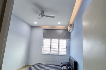 Meridin Bayvue Apartment