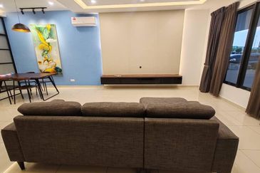 Sunway Citrine Lakehomes