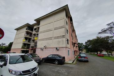 PANGSA RAKYAT COLLEGE HEIGHTS (PAJAM)