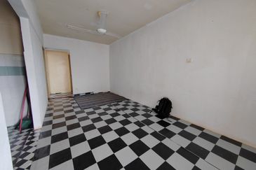 PANGSA RAKYAT COLLEGE HEIGHTS (PAJAM)