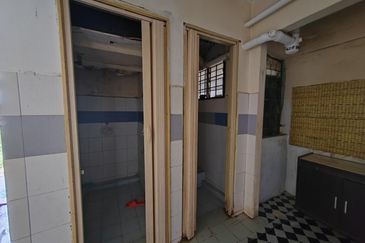 PANGSA RAKYAT COLLEGE HEIGHTS (PAJAM)