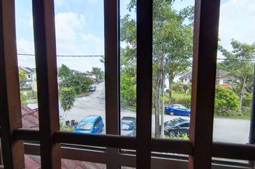 Jalan Cakera Purname 12/4