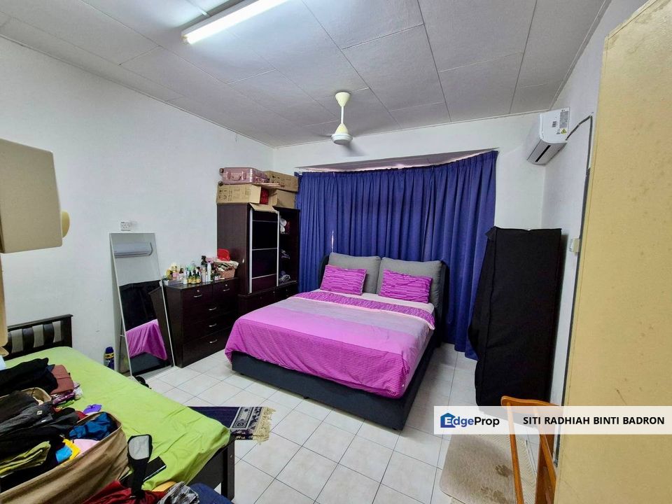 cheapest Double Storey Terrace Bandar Rinching Seksyen 6 Semenyih, Selangor, Semenyih
