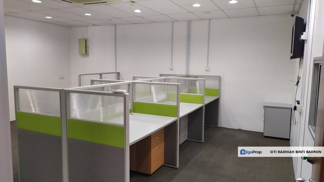 Corner Unit office Mile Square Old Klang Road KL , Kuala Lumpur, Ampang