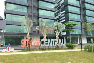 Star Central