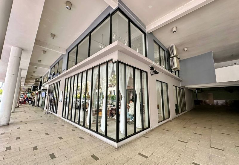 Platinum Mondrian (Pv128)