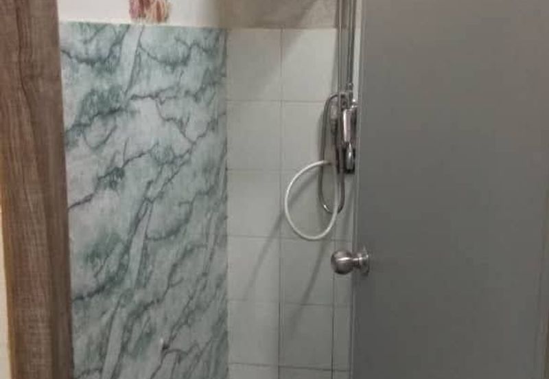 Pangsapuri Laksamana