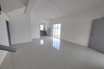 Ritma Perdana Townhouse @ LBS Alam Perdana