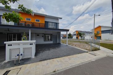 Ritma Perdana Townhouse @ LBS Alam Perdana