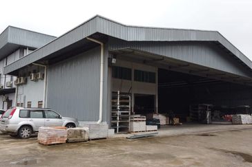 Warehouse at Lubuk Kawah, Temerloh
