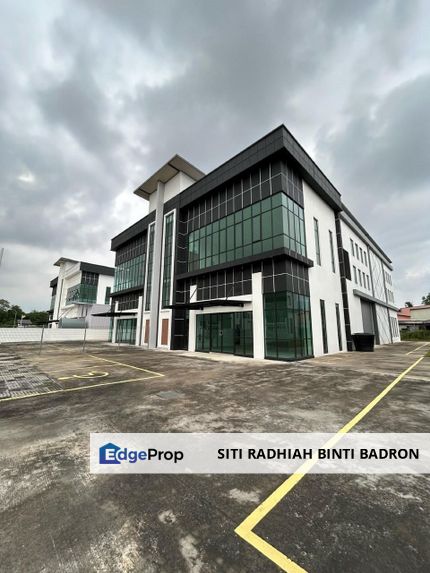 Warehouse Factory At Kawasan Industri Rawang Hi-Tech, Rawang Selangor
, Selangor, Rawang