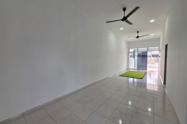 PERINDUSTRIAN PANDAN AMAN 1 (P/LOT 27839)