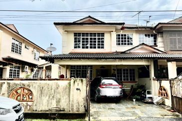 KAMPUNG BUKIT SEKILAU