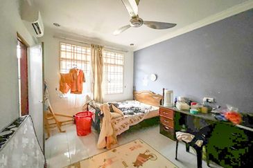 KAMPUNG BUKIT SEKILAU