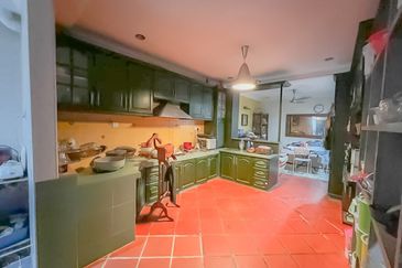 KAMPUNG BUKIT SEKILAU