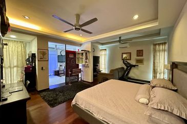 Bangi Lakehill Villas