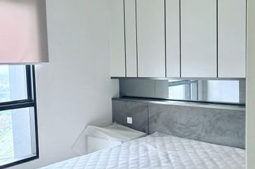 Hill10 Residence @ i-City