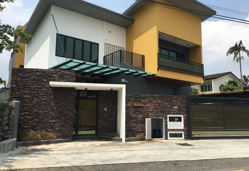 Jalan Rawang Perdana 