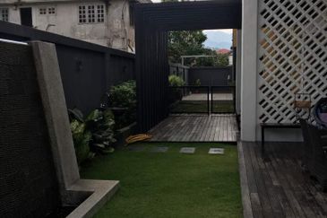 Jalan Rawang Perdana 