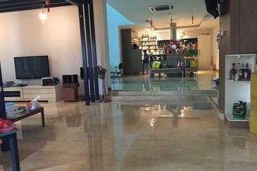 Jalan Rawang Perdana 