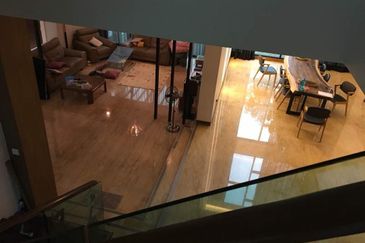 Jalan Rawang Perdana 