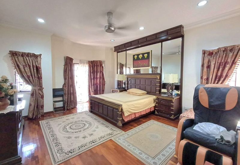 D Villa Equestrian, Kota Damansara