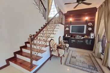 D Villa Equestrian, Kota Damansara