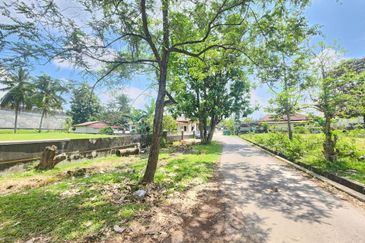 Kampung Sungai Ramal Luar