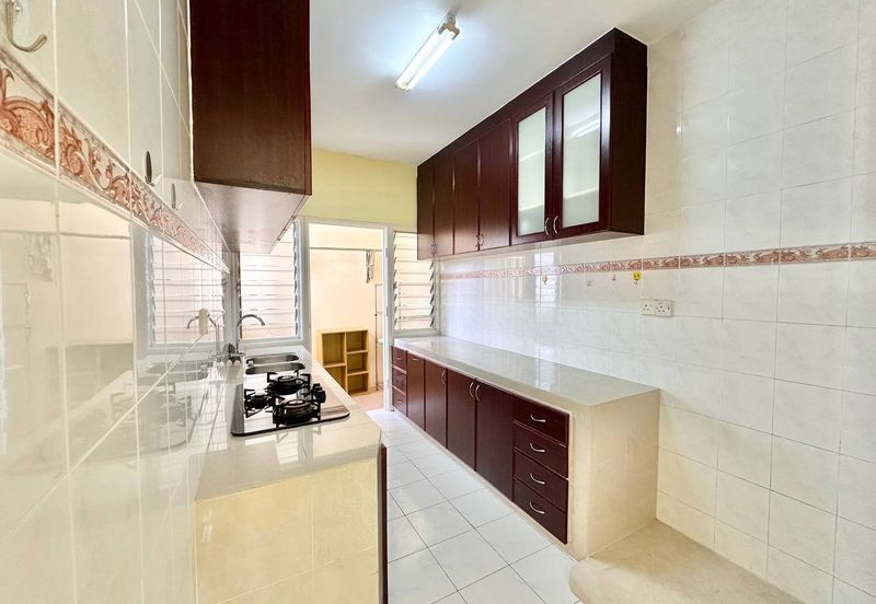 Sri Baiduri Apartment