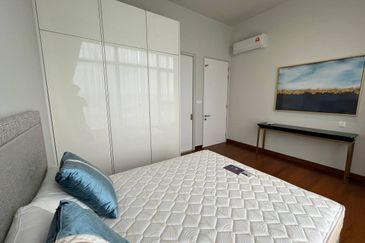 Pavilion Embassy Residence